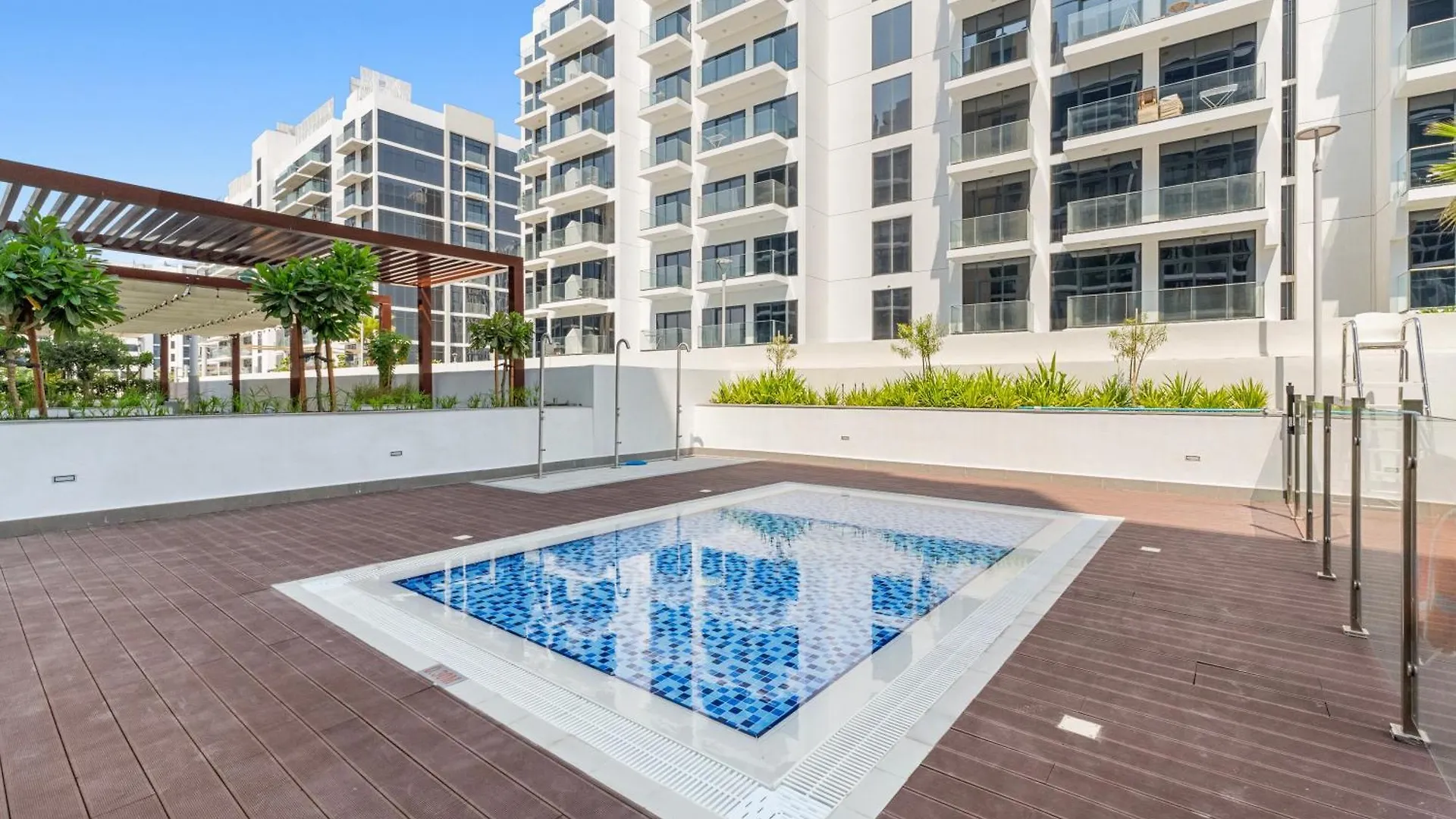 Apartment Stunning Studio With A View Dubai